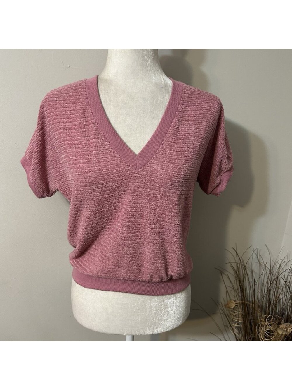 VTG Eccobay Velour Top Pink Striped V-Neck Women Shout Sleeve Lightweight Sz L